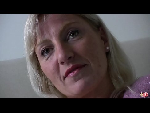 ❤️ Äiti jota me kaikki nussimme ... Lady, käyttäydy kunnolla! ❤️❌ Pornovideo at us ️❤